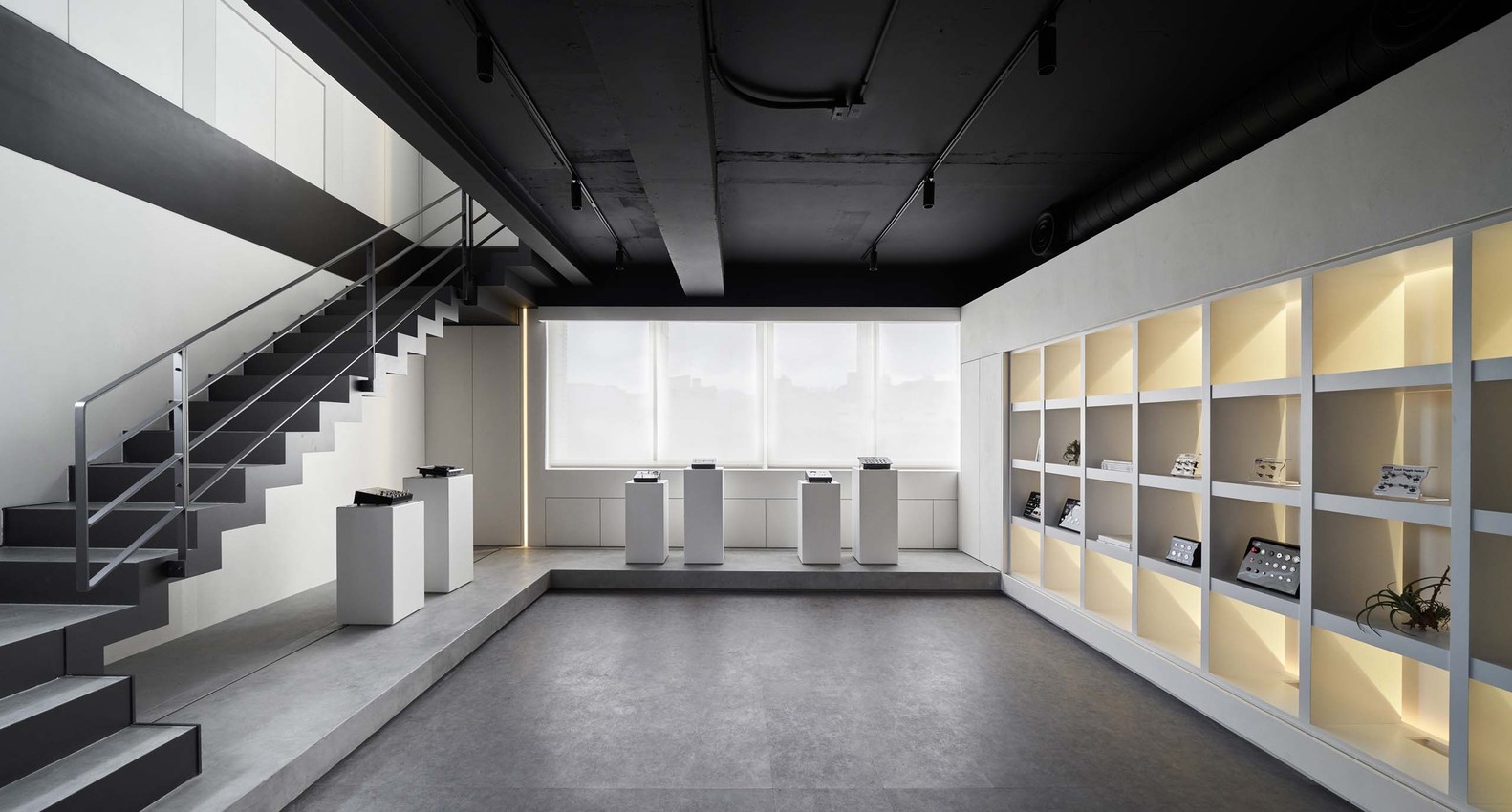 235平方米創意銷售辦公室設計