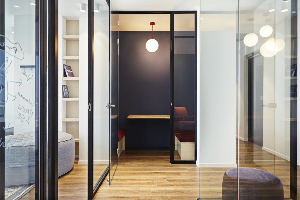 800平米科技公司辦公室裝修設計