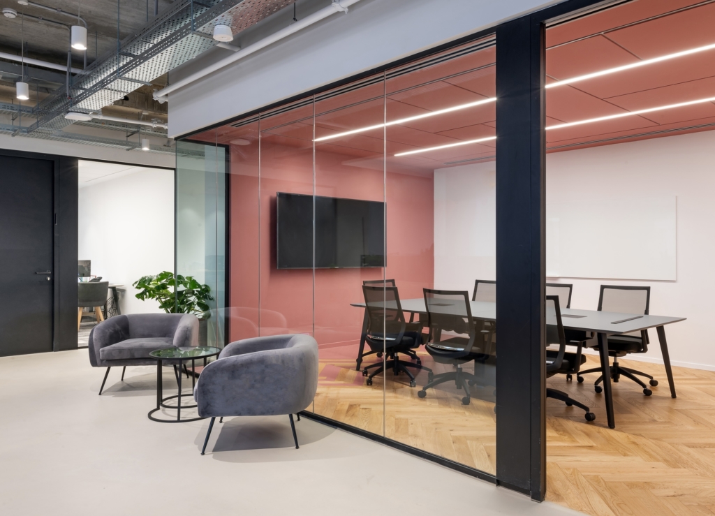 300平米制造公司辦公室裝修設計