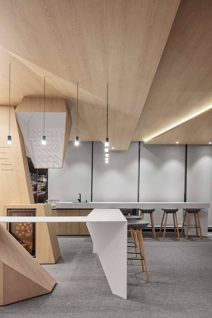 500平米科技公司辦公室裝修設(shè)計