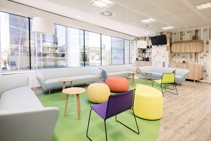 700平米食品公司辦公室裝修設計效果圖