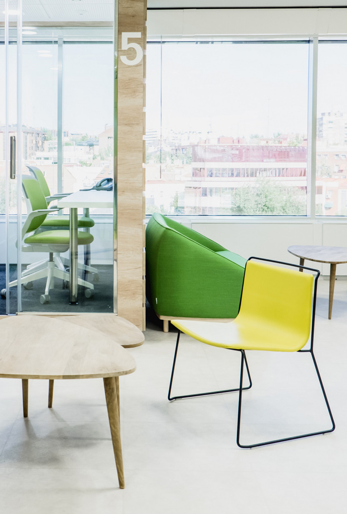 700平米食品公司辦公室裝修設計效果圖