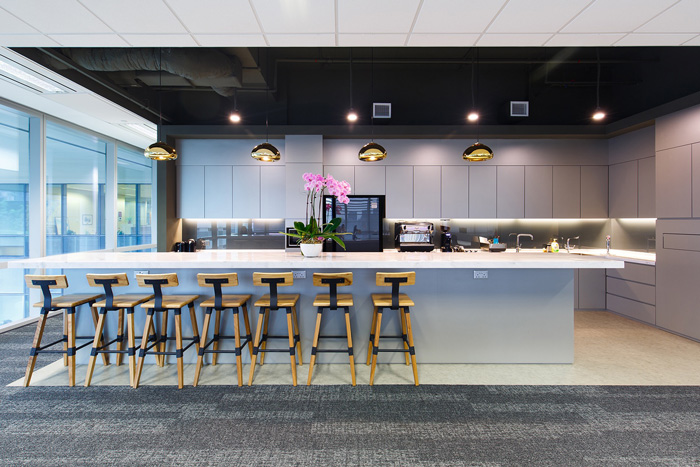 500平米能源公司辦公室裝修設計