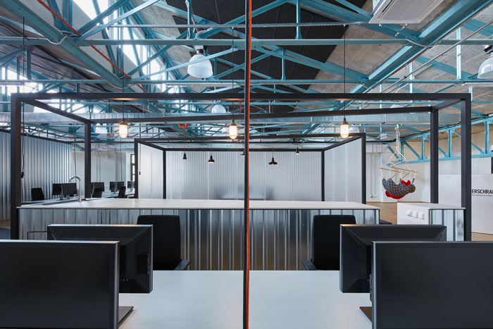 900平米電子商務(wù)公司辦公室設(shè)計