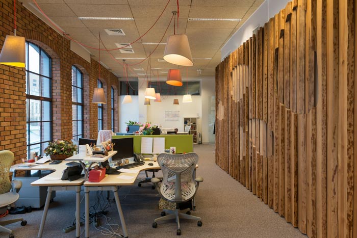 700平米科技信息公司辦公室裝修設計