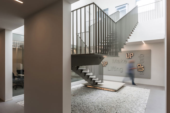 600平方化妝品廠房辦公室裝修設(shè)計(jì)