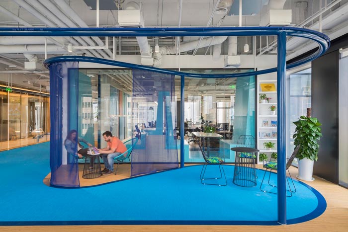 320平米旅行社辦公室設計