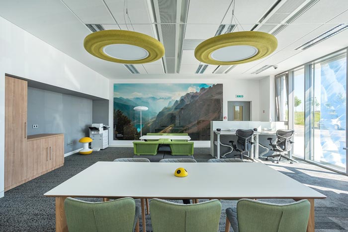 300平米軟件公司辦公室裝修設(shè)計