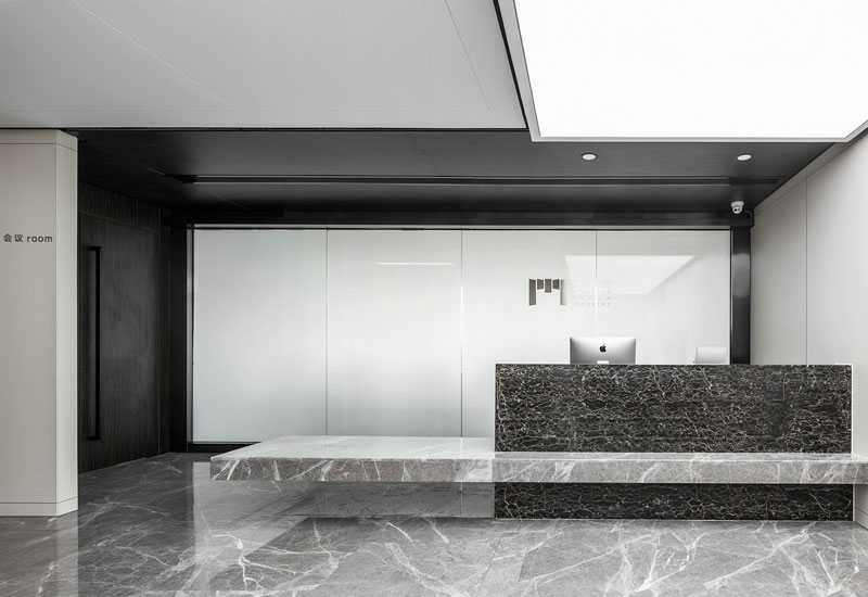 鄭州辦公室裝修設計：風水布局的重要性解析